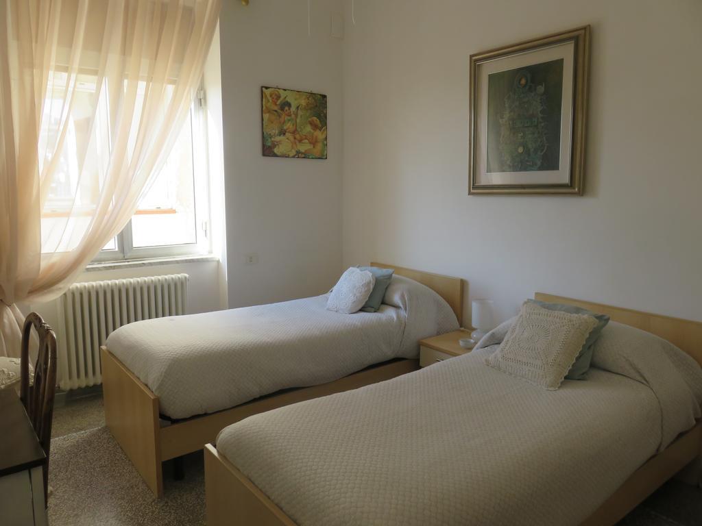 Hôtel Rosy'S à Naples Extérieur photo