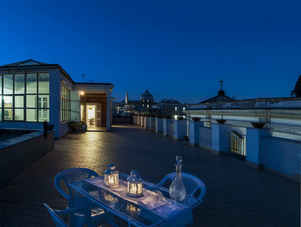 Hôtel Rosy'S à Naples Extérieur photo