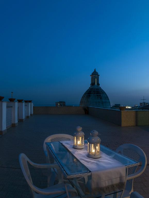 Hôtel Rosy'S à Naples Extérieur photo