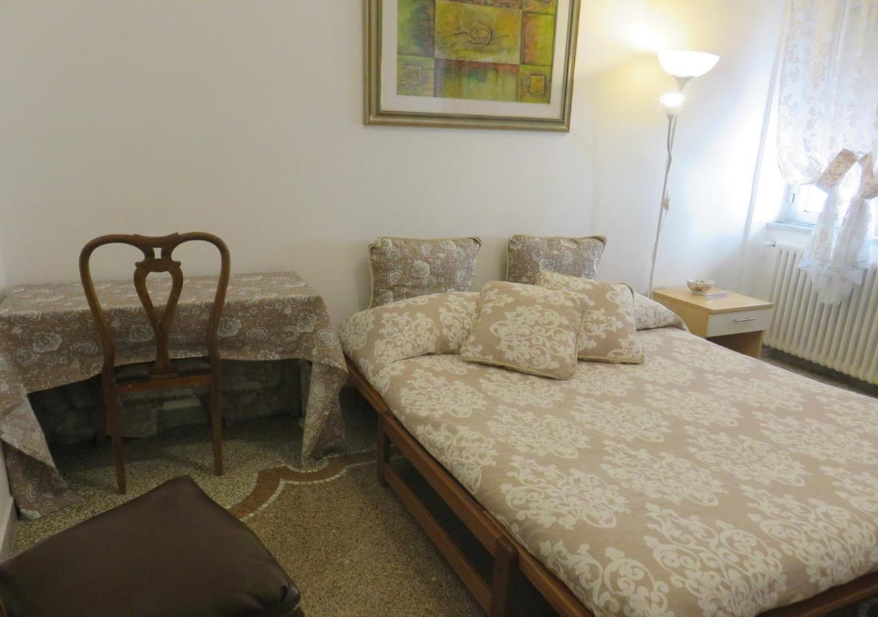 Hôtel Rosy'S à Naples Extérieur photo